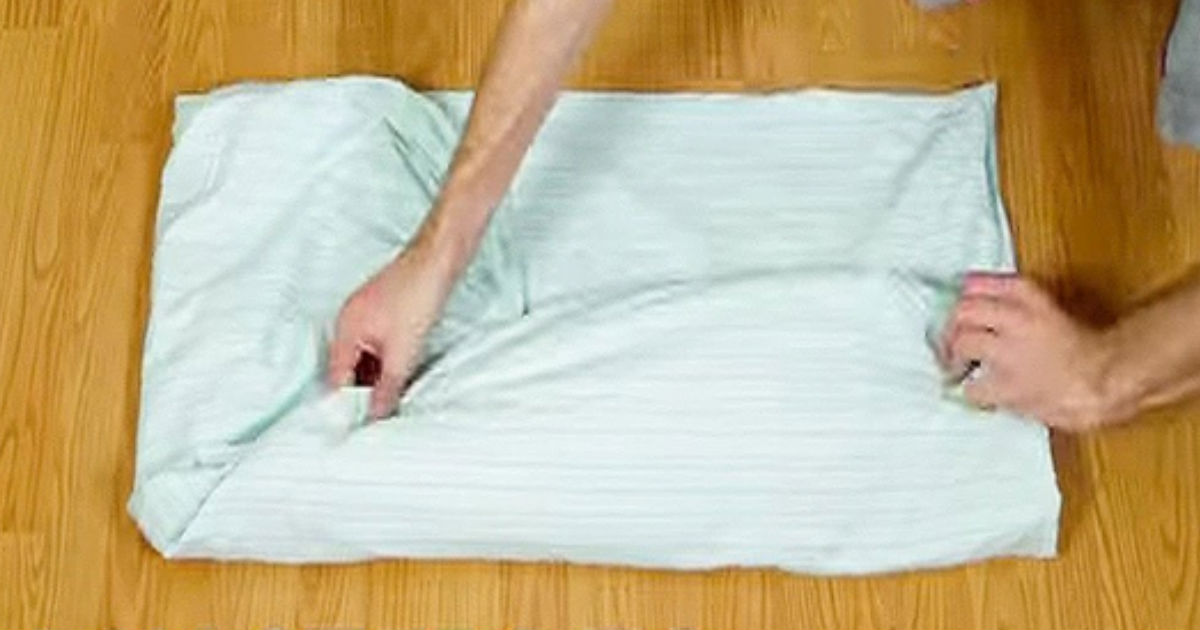 How To Fold A Fitted Sheet