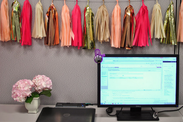 Cubicle Decor Ideas To Brighten Your Workspace